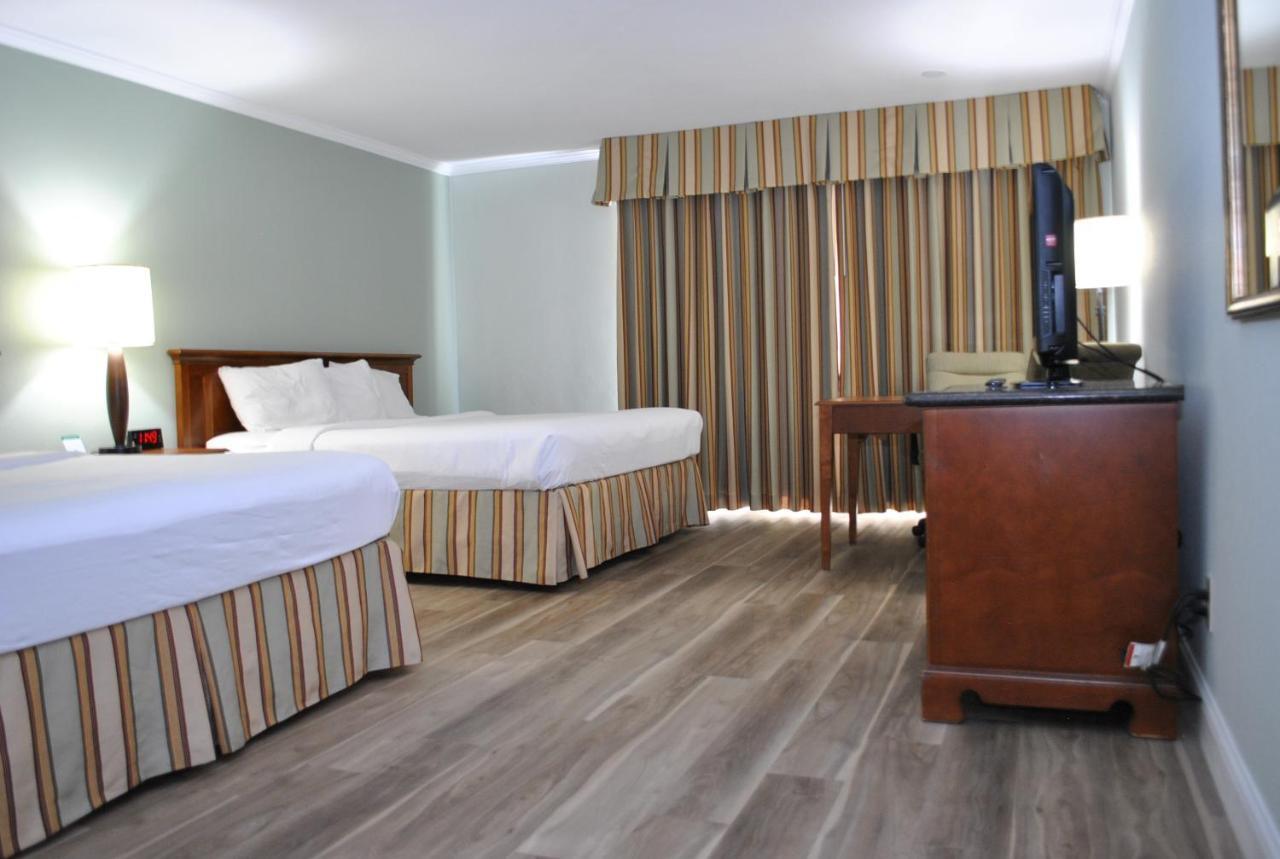 Piccadilly Hotel